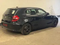 Gebraucht BMW 120 177 PS (130 kW) 2010 Schwarz Kleinwagen
