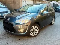 Used Citroën C3 70 HP (51 kW) 2012 Grey Hatchback