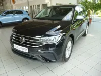 Gebraucht VW Tiguan Allspace Life 150 PS (110 kW) 2022 Schwarz SUV