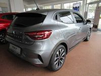 Neu Mitsubishi Colt Plus 91 PS (66 kW) 2025 Grau Limousine