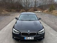 Gebraucht BMW 120 Advantage 190 PS (139 kW) 2016 Schwarz Kleinwagen