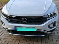 Gebraucht VW T-Roc Move 150 PS (110 kW) 2024 Weiß SUV