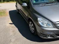 Gebraucht Mercedes B180 109 PS (80 kW) 2009 Grau Van / Kleinbus