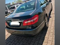 Gebraucht Mercedes E220 Elegance 170 PS (125 kW) 2009 Schwarz Limousine