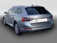 Gebraucht Skoda Superb Style 150 PS (110 kW) 2021 Grau Kombi
