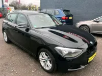 Gebraucht BMW 114 102 PS (75 kW) 2014 Schwarz Kleinwagen