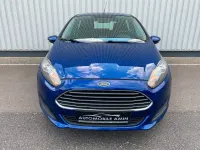 Gebraucht Ford Fiesta 82 PS (60 kW) 2014 Blau Kleinwagen