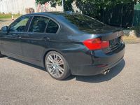 Gebraucht BMW 328 Sport Line 245 PS (180 kW) 2012 Schwarz Limousine