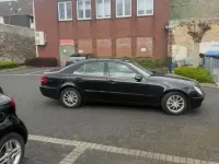 Gebraucht Mercedes E220 150 PS (110 kW) 2006 Schwarz Limousine