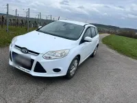 Gebraucht Ford Focus 115 PS (84 kW) 2013 Weiß Kombi
