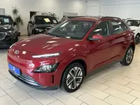 Usata Hyundai Kona Select 100 kW (136 CV) 2022 Rosso SUV