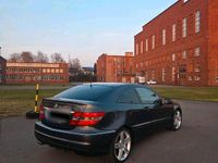 Gebraucht Mercedes CLC220 150 PS (110 kW) 2009 Grau Kleinwagen