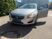 Gebraucht Volvo V60 120 PS (88 kW) 2012 Kombi
