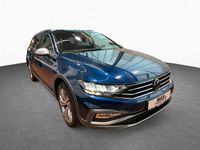 Gebraucht VW Passat Alltrack 200 PS (147 kW) 2022 Aquamarinblau metallic (metallic) Kombi