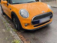 Second-hand Mini Cooper 136 CP (100 kW) 2016 Portocaliu Hatchback