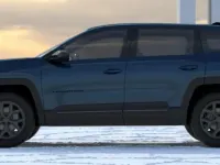 Neu Jeep Compass Altitude 145 PS (106 kW) 2026 Pacific blau metallic SUV