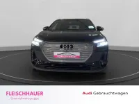 Gebraucht Audi Q4 e-tron 150 kW (204 PS) 2023 Mythosschwarz metallic SUV