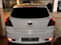 Gebraucht Kia Ceed 116 PS (85 kW) 2008 Weiß Kleinwagen