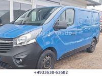 Gebraucht Opel Vivaro 95 PS (69 kW) 2017 Blau Van / Kleinbus