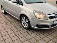 Gebraucht Opel Zafira 140 PS (102 kW) 2007 Grau Van / Kleinbus