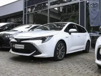 Gebraucht Toyota Corolla Team 122 PS (89 kW) 2021 Schneeweiß Kombi