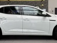 Usata Renault Mégane Life 116 CV (85 kW) 2019 Bianco Berlina