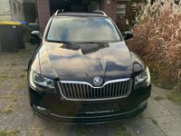 Gebraucht Skoda Superb 170 PS (125 kW) 2014 Schwarz Kombi