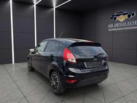 Gebraucht Ford Fiesta Trend 80 PS (58 kW) 2015 Schwarz Kleinwagen