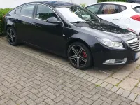 Gebraucht Opel Insignia 220 PS (161 kW) 2011 Schwarz Limousine
