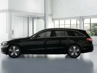 Gebraucht Mercedes C220 Avantgarde 200 PS (147 kW) 2023 Schwarz unilack schwarz uni Kombi