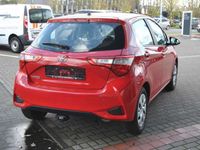 gebraucht Toyota Yaris 5-Türer 1.0 VVT-i Comfort, AHK