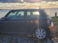 Gebraucht Mini ONE 98 PS (72 kW) 2011 Schwarz Kleinwagen