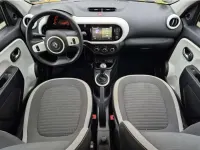 Gebraucht Renault Twingo LIMITED 73 PS (53 kW) 2019 Mangogelb Kleinwagen