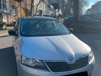 Gebraucht Skoda Rapid 105 PS (77 kW) 2014 Silber Kleinwagen