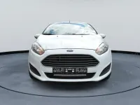 Gebraucht Ford Fiesta Trend 75 PS (55 kW) 2015 Weiß Kleinwagen