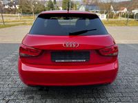 Gebraucht Audi A1 Attraction 122 PS (89 kW) 2010 Rot Kleinwagen