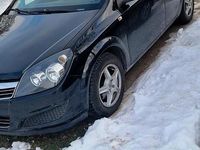 Gebraucht Opel Astra 85 PS (62 kW) 2008 Schwarz Kleinwagen
