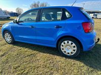 Gebraucht VW Polo Trendline 75 PS (55 kW) 2015 Blau Limousine