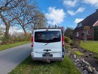 Second-hand Opel Vivaro 116 CP (85 kW) 2013 Alb Monovolum