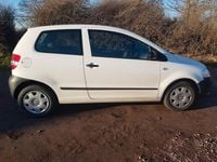Gebraucht VW Fox 60 PS (44 kW) 2011 Weiß Kleinwagen