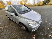 Gebraucht Mercedes B170 116 PS (85 kW) 2008 Silber Van / Kleinbus