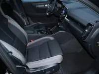 Usata Volvo EX40 Plus 300 kW (408 CV) 2022 Nero SUV