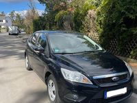 Gebraucht Ford Focus 101 PS (74 kW) 2011 Schwarz Limousine
