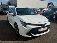 Gebraucht Toyota Corolla Team 98 PS (72 kW) 2023 Weiß Limousine