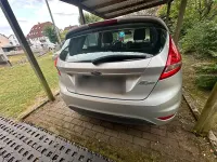 Gebraucht Ford Fiesta 82 PS (60 kW) 2009 Silber Kleinwagen