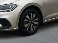 Gebraucht VW Polo Move 95 PS (69 kW) 2024 Silber Limousine