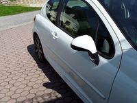 gebraucht Peugeot 207 weiß