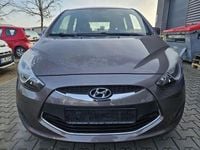 Gebraucht Hyundai ix20 Edition 90 PS (66 kW) 2014 Braun Kleinwagen