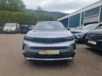 Gebraucht Opel Mokka Elegance 131 PS (96 kW) 2021 Kontrast grau/quarz silber SUV