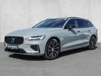 Gebraucht Volvo V60 Plus 310 PS (228 kW) 2024 Grau Kombi